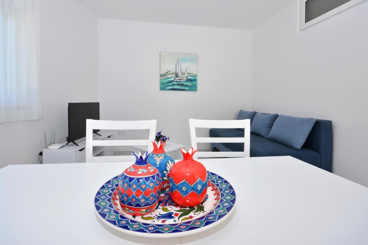 Seas The Day Apartments Podstrana Ngoại thất bức ảnh