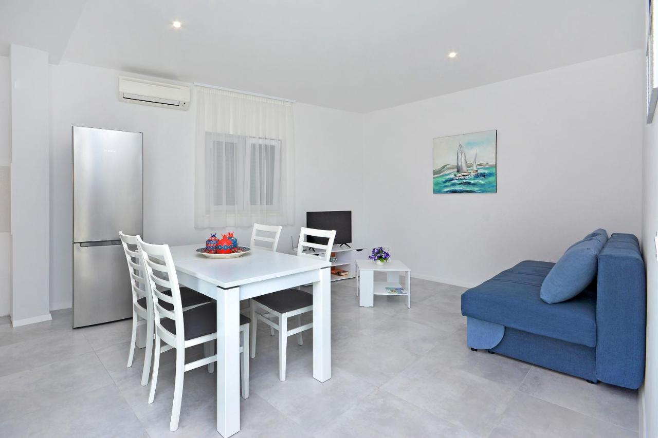 Seas The Day Apartments Podstrana Ngoại thất bức ảnh