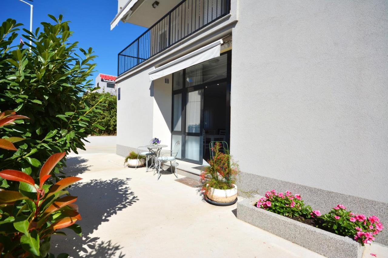 Seas The Day Apartments Podstrana Ngoại thất bức ảnh